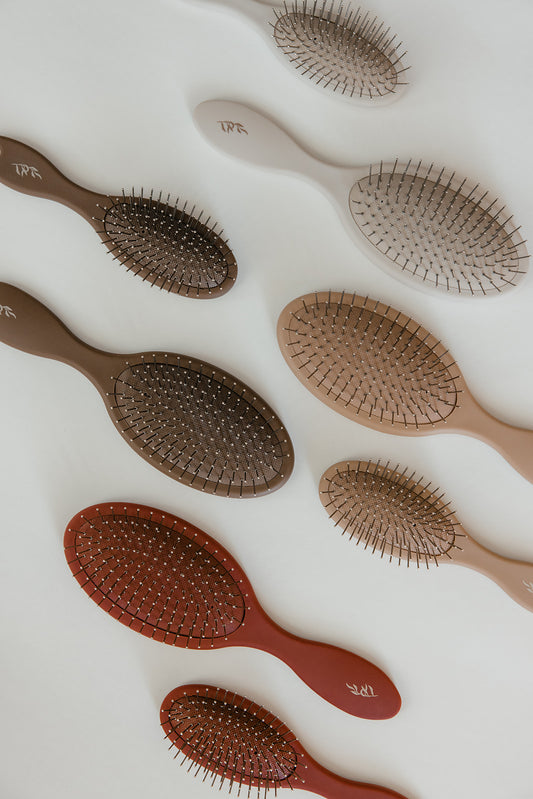 Willow Detangling Brush Bundle